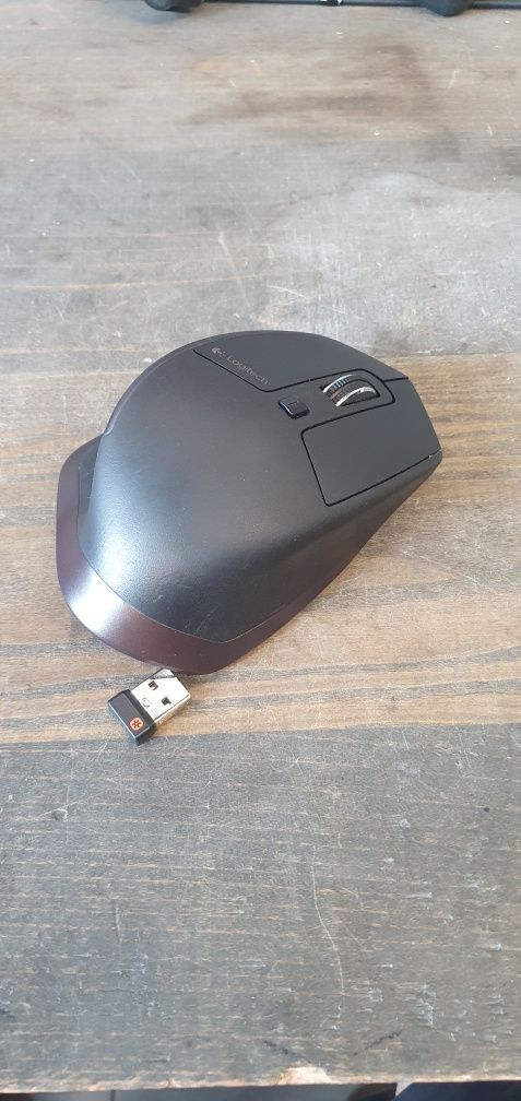 Myszka Logitech MX Master 2S + odbiornik 100% sprawna BT bluetooth