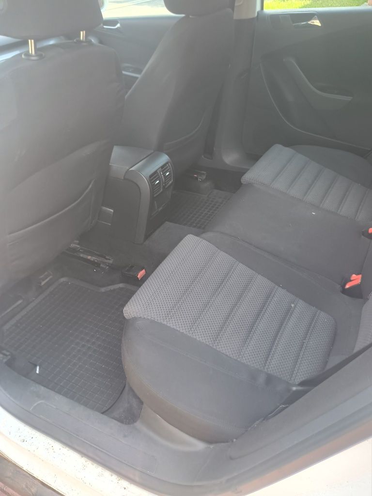 Volkswagen Passat b6 2.0 tdi