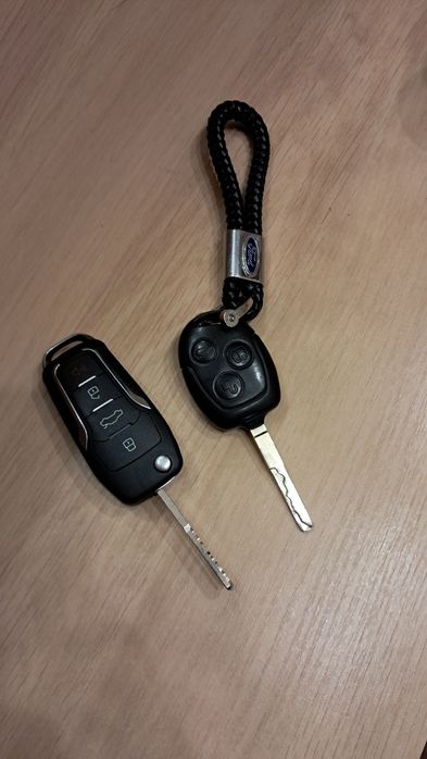 Ford Fiesta 1,6 автомат