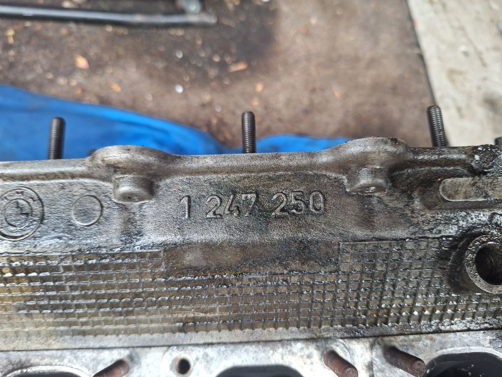 Głowica silnika M44 B19 1,8is 144 konie e36 oraz z3