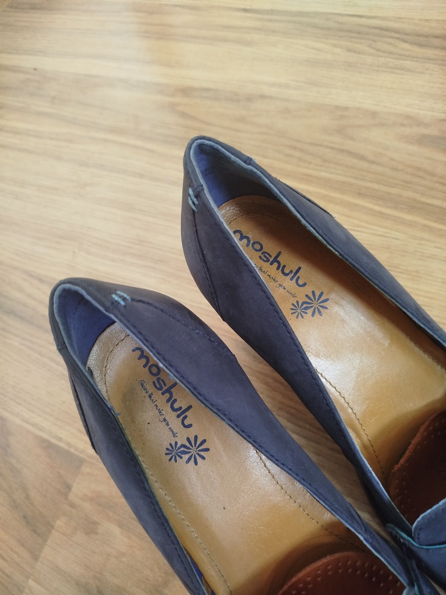 Moshulu granatowe grafitowe buty na obcasie typu klocek 39/40 skóra na