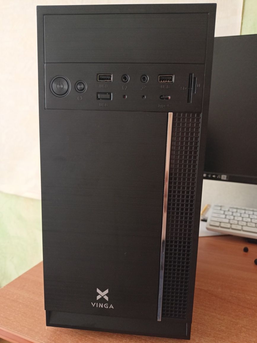 Системний блок (Intel Xeon E5-2650 V4, 16gb, 6gb відеокарта)  Б/В
