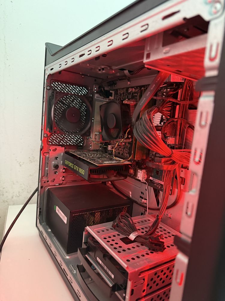 Torre Legion Lenovo