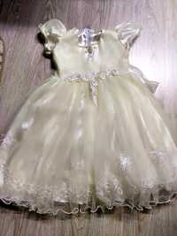 Sukienka balowa kolor kremowy rozmiar 104-116