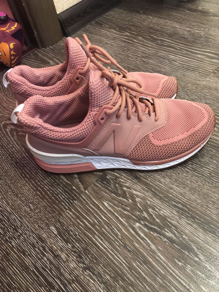 Кроссовки new balance розовые 574