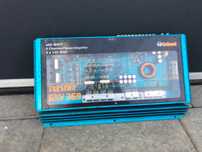 SPRZEDAM Wzmacniacz samochodowy 600 W / 4x 150 w