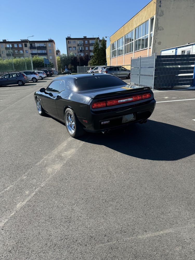 Dodge Challenger 6,4 SRT + Kompresor