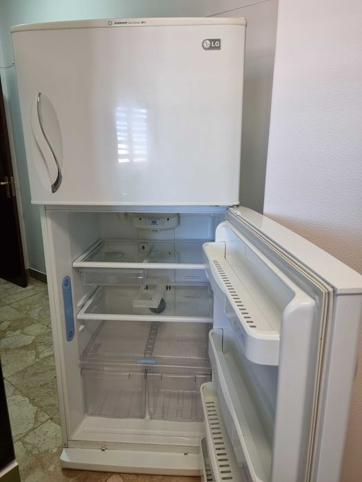 Frigorífico Combinado LG em ótimo estado