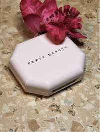 Пудра fenty beauty soft matte powder foundation