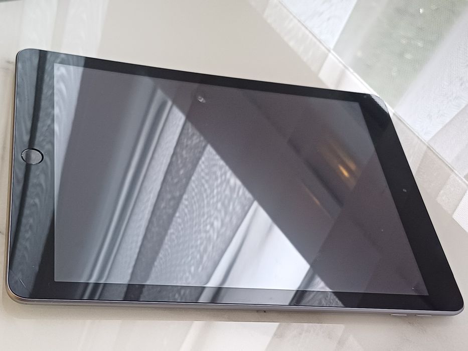 I pad 6 apple 32 gb
