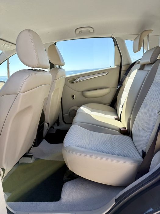 Mercedes B180 CDI Automático – 2010 – Excelente estado – 220.000 km