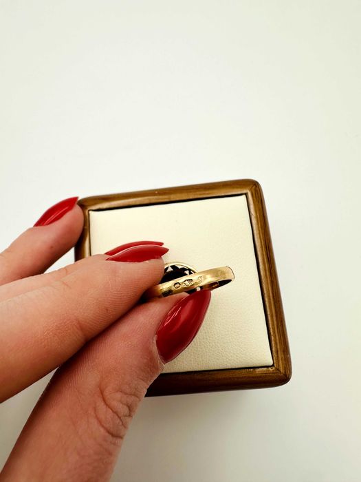 Złoty pierścionek Warmet 585 z czerwonym oczkiem, Waga: 4,62g / R.17