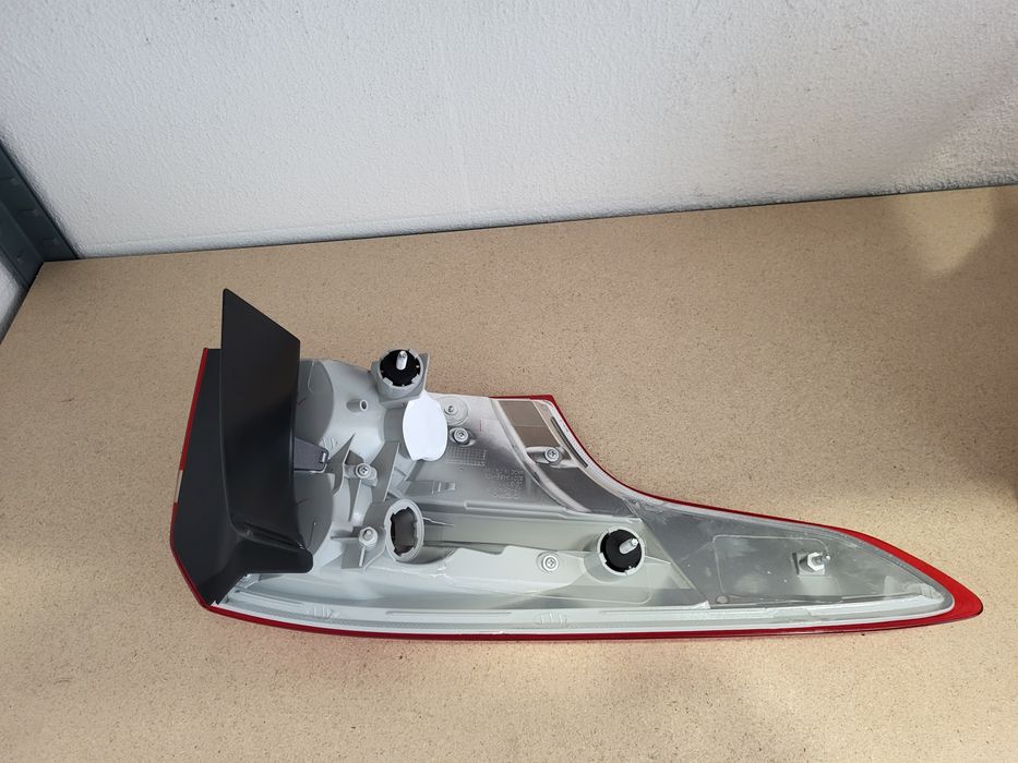 Farolim direito Ford Focus MK2 SW fase 2