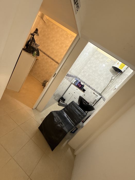 Procura-se Cabeleireira, Aluguel de Cadeira