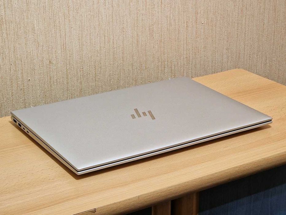 HP EliteBook 865 G11 AMD Ryzen 5 8540U RAM32 DDR5 SSD1Tb Батарея8годин