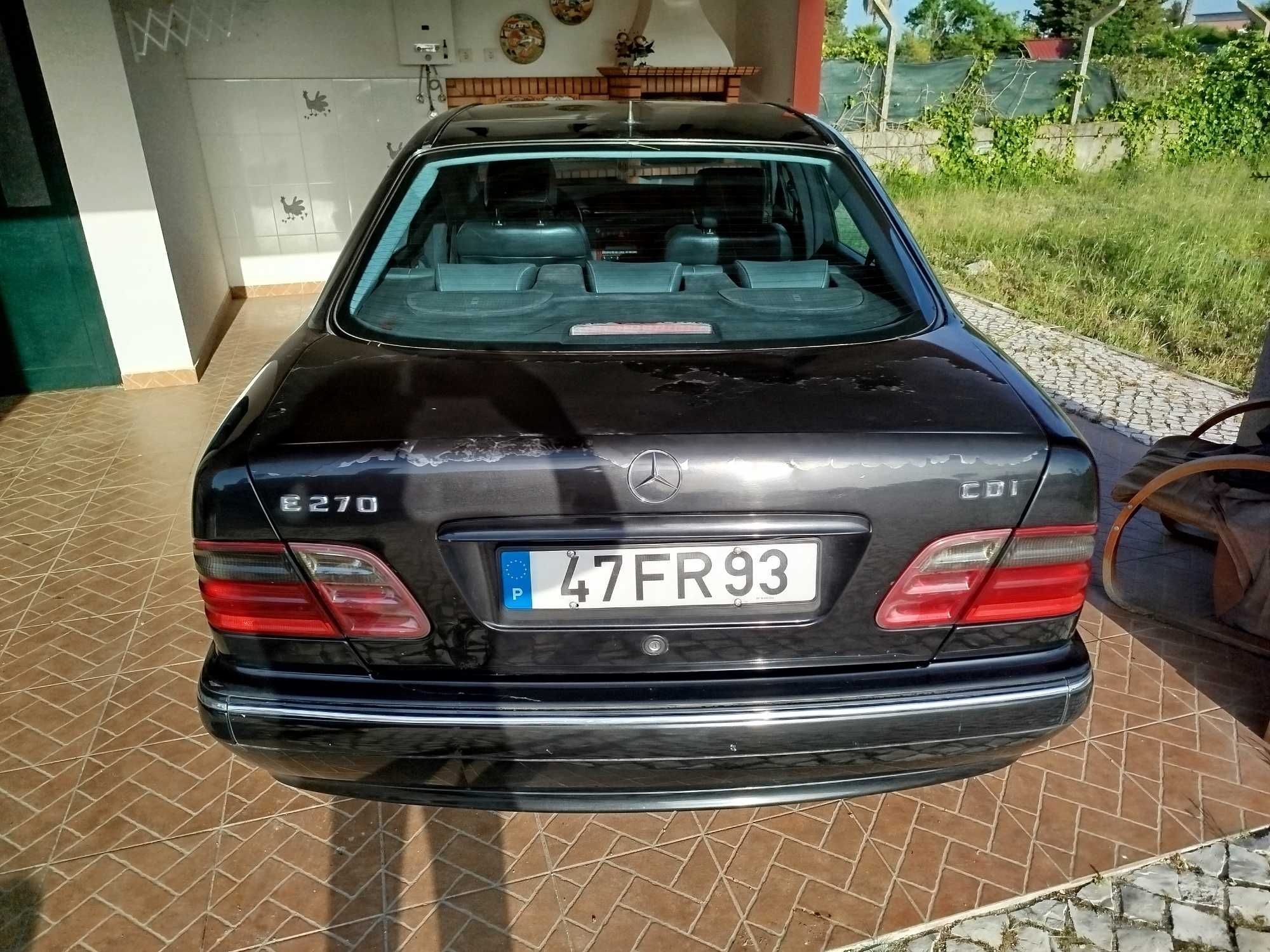 Mercedes e 270 CDI ano 2001