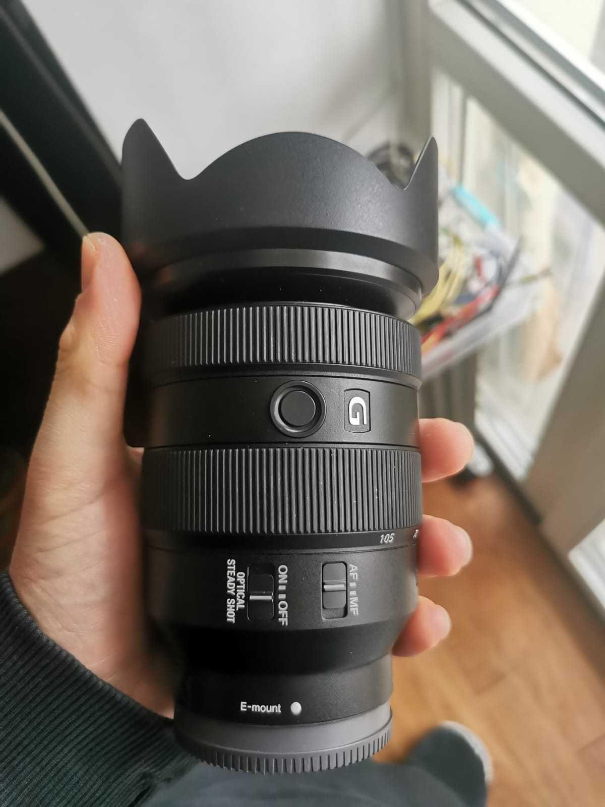 Sony FE lens 24-105 mm f / 4 G OSS