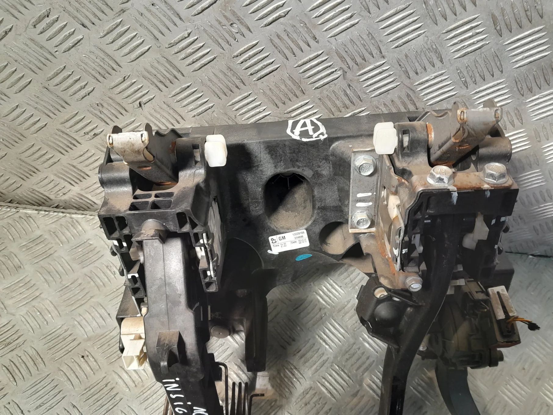 OPEL INSIGNIA PEDAŁY GAZ HAMULEC SPRZEGŁO KOMPLET 13228166