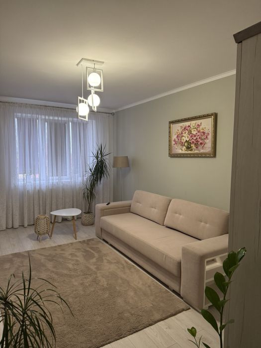 1 кімнатна біля парку