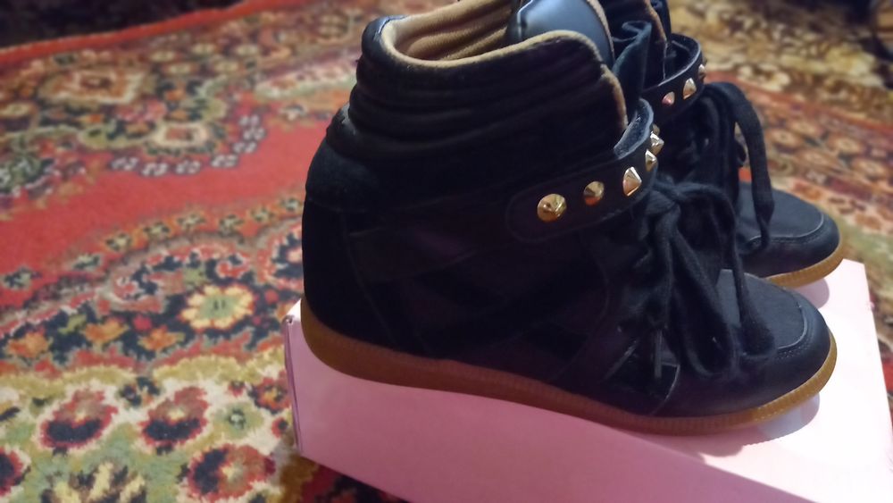 Женские полуботиночки