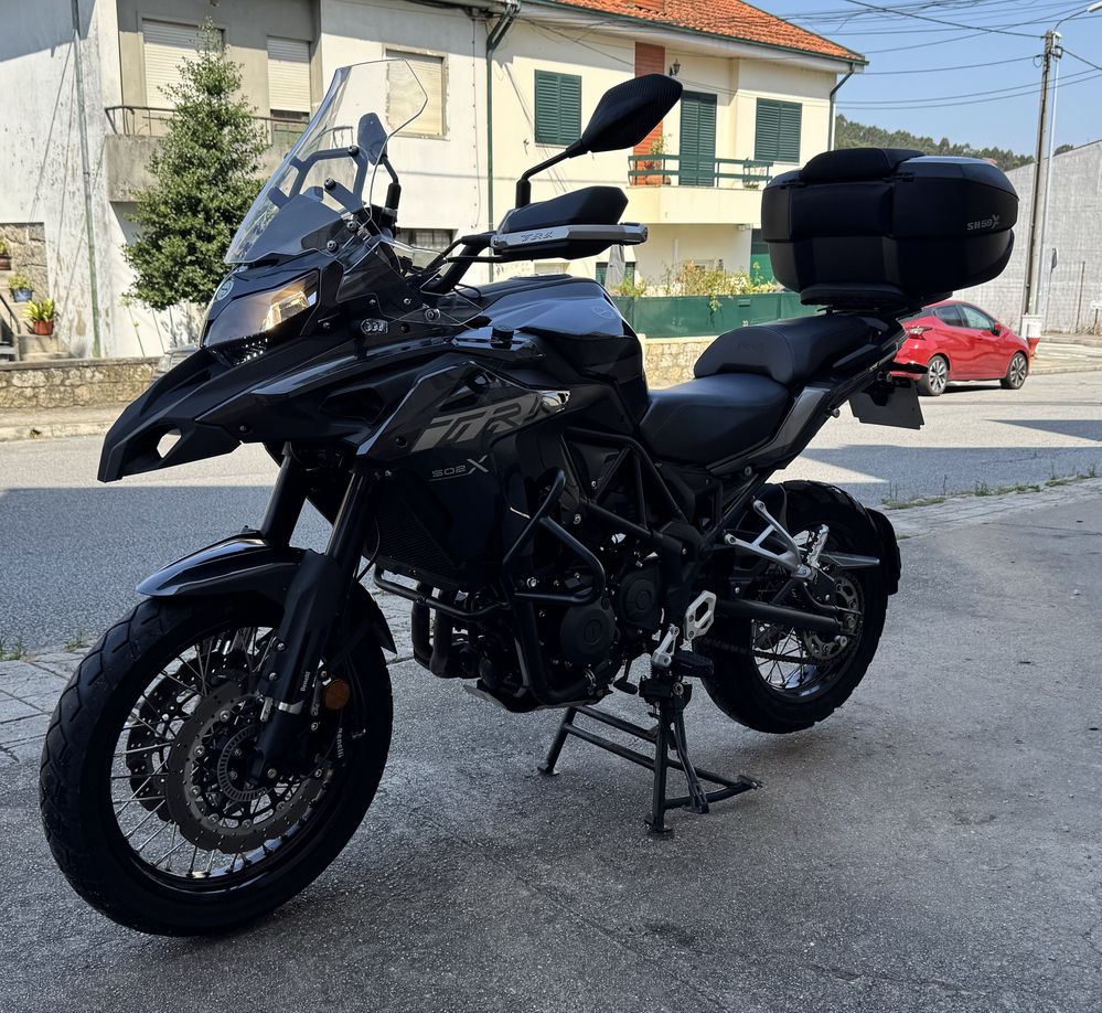 Benelli Trk 502x