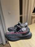 adidas Yeezy boost 350 v2 Yecheil 45 white zebra black beluga