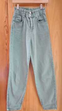 Jeans slouchy verdes, cintura subida, tamanho 34