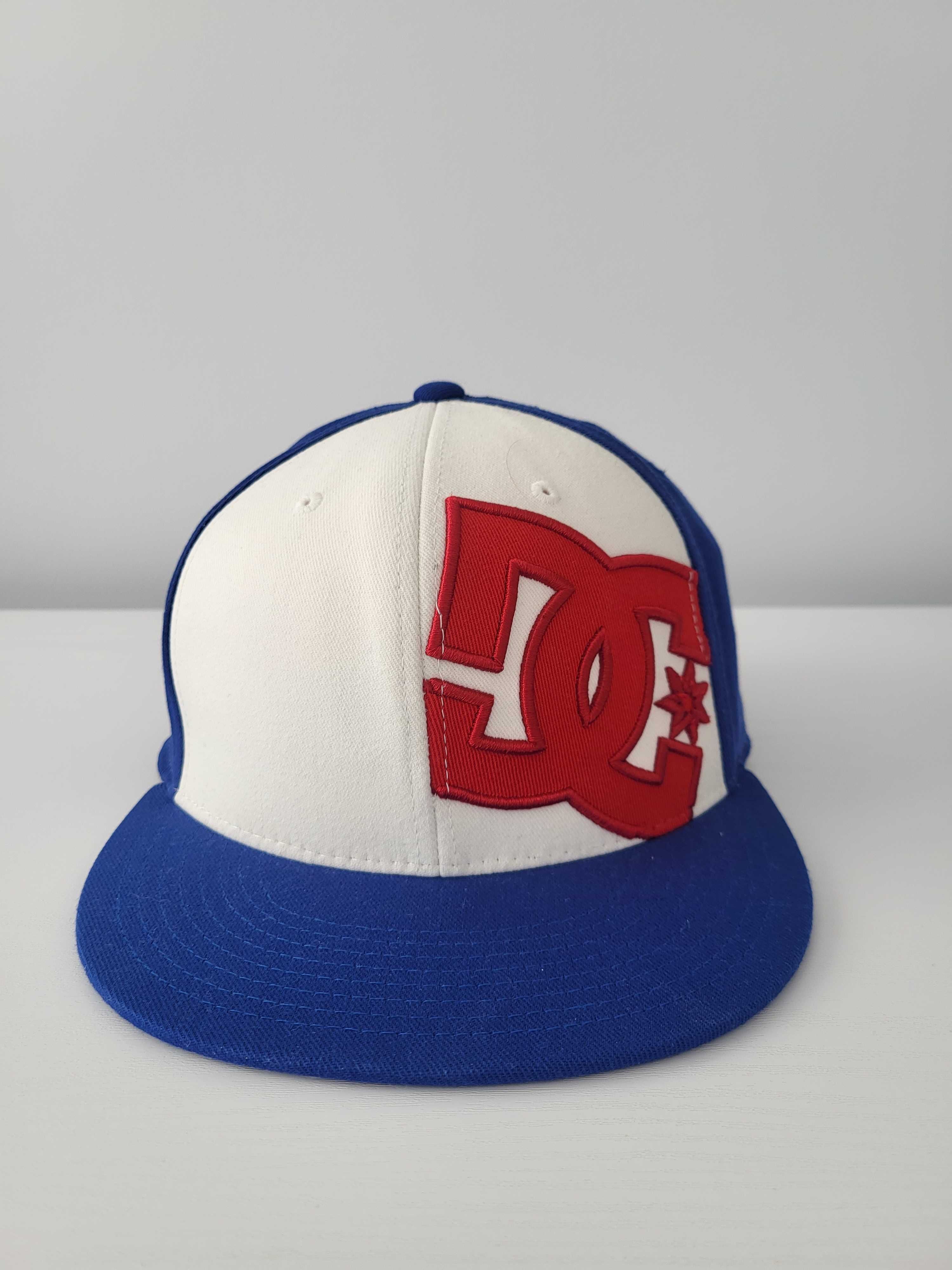Czapka z daszkiem DC