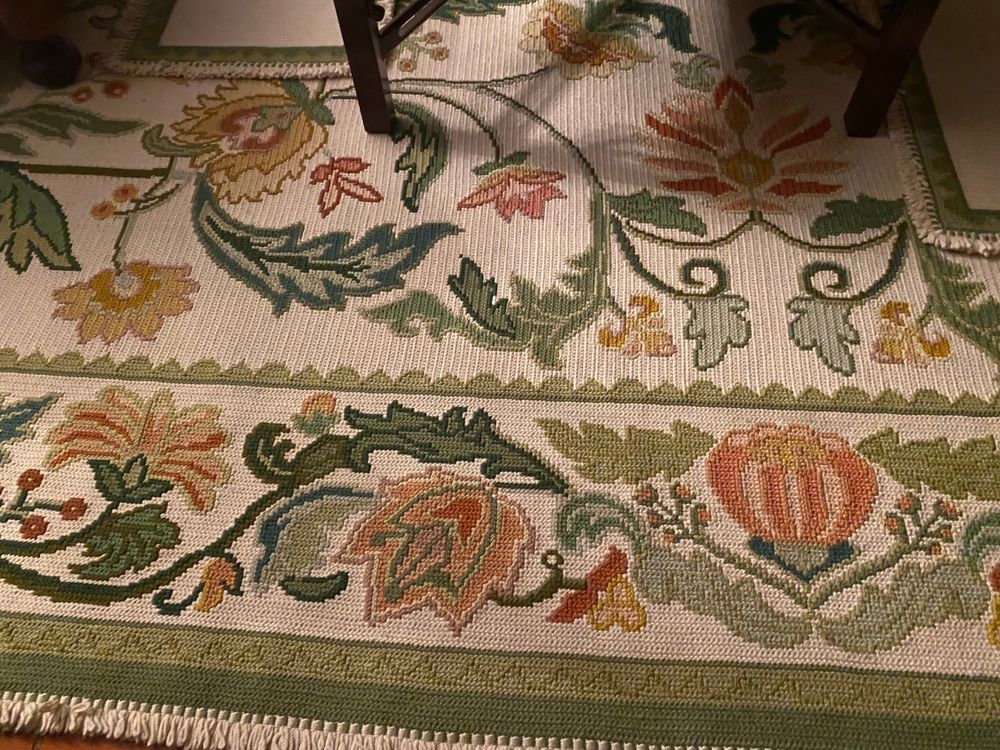 Tapetes e carpetes de arraiolos e outros