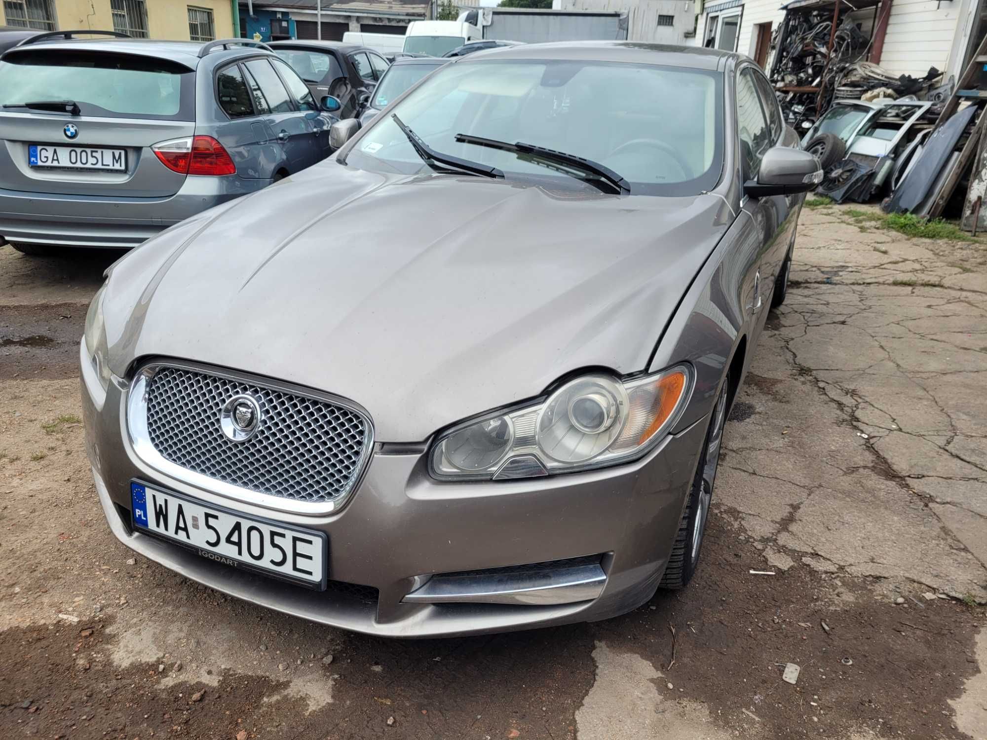Jaguar XF 2,7 Diesel 2008 rok automat uszkodzony,  silnik ok!