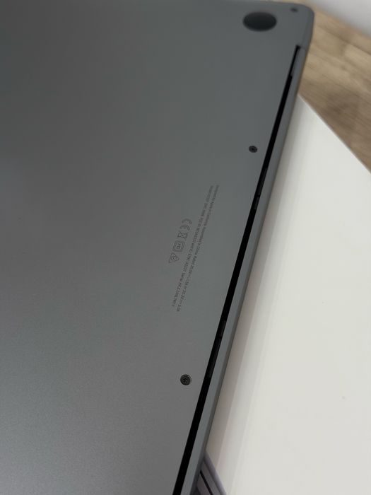 Macbook air m1 8/256 97% ідеал