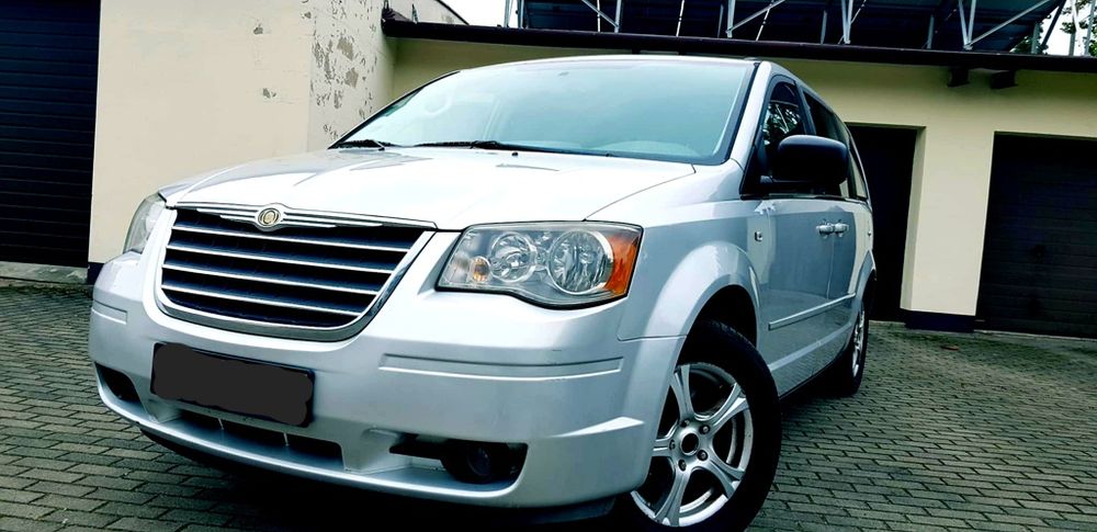 Chrysler Grand Voyager 2.8 litra diesel Automat 7 osób SALON POLSKA!