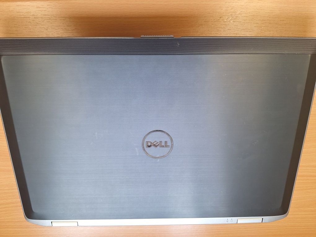 Laptop Dell latitiude E6520 win 11 x64