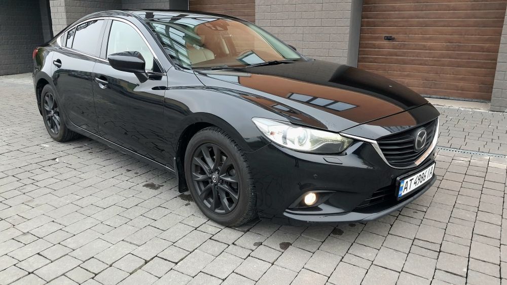 Mazda 6 2012 року