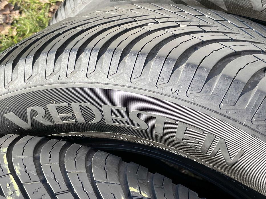 ЗИМА  205/60R16 VREDESTEIN - 4шт.  - 2023 - есть и другие
