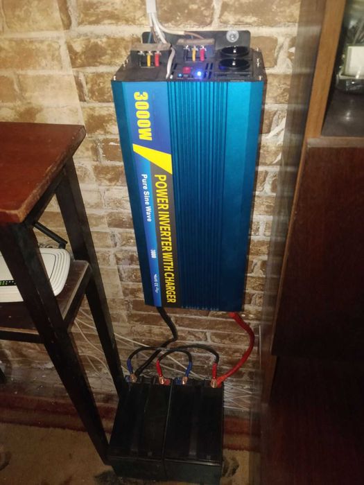 БОЛЬШОЙ Инвертор 6000/3000W 12/220v с зарядкой ЧИСТЫЙ СИНУС ИБП ДБЖ