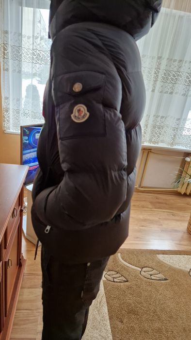 Kurtka zimowa moncler