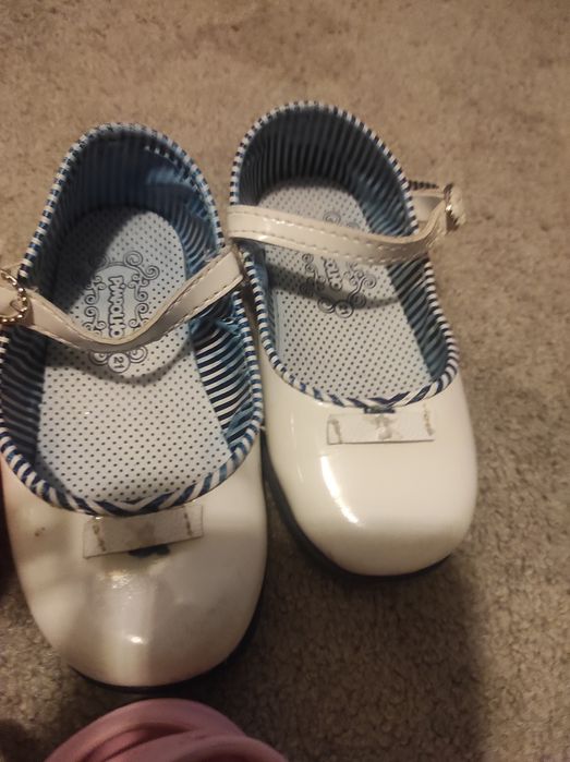 3 pares de sapatos de criança, tamanho 21