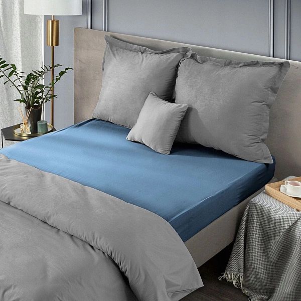 Prześcieradło 160x210 tradycyjne bez gumki makosatyna Nova granatowy