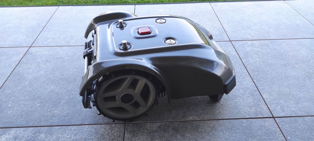 Kosiarka automatyczna Ambrogio L250i - Stiga Autocilp Robot koszący