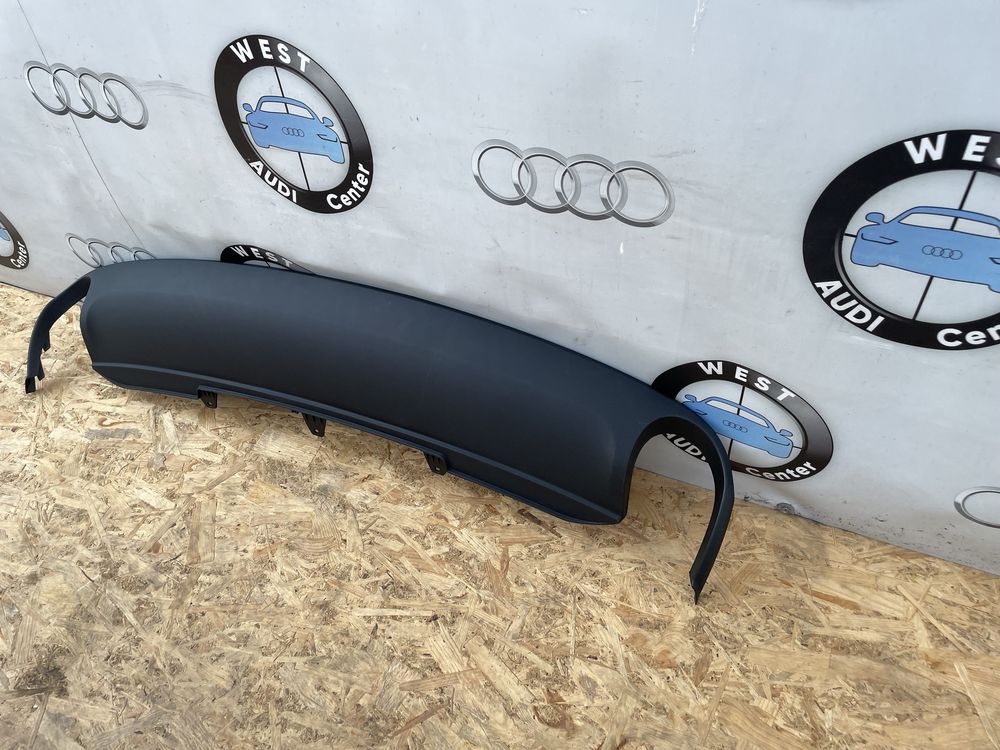 Audi A4 B8 губа заднього бампера ауді а4 б8 губа заднього бампера