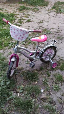 Дитячий велосипед на 2-6 р. З додатковими колесами