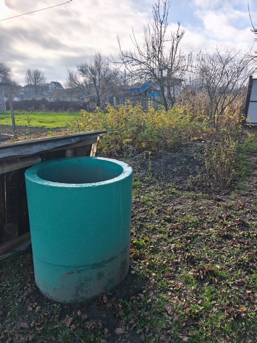 Продам дачу в місті р- н Лука,поряд житлові будинки,річка