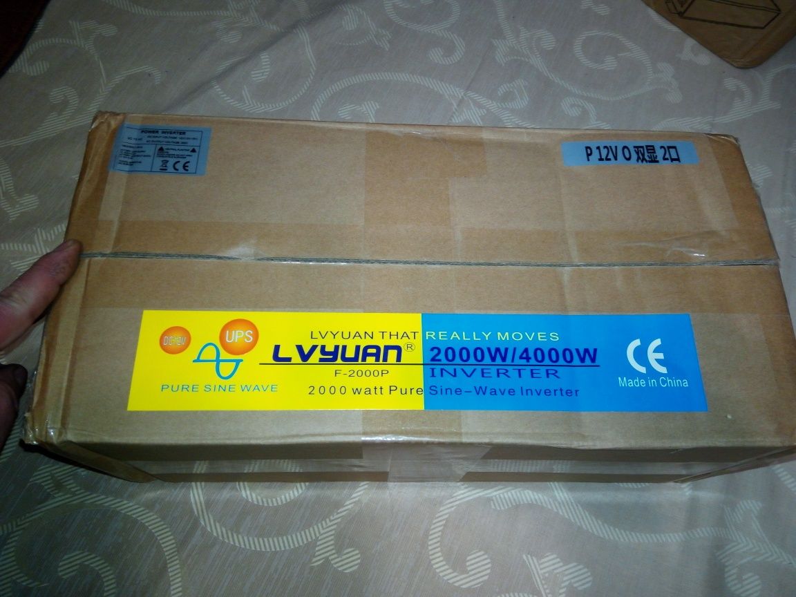Инвертор ИБП UPS ДБЖ Бесперебійник 4000W\2000W 12V Правильна синусоїда