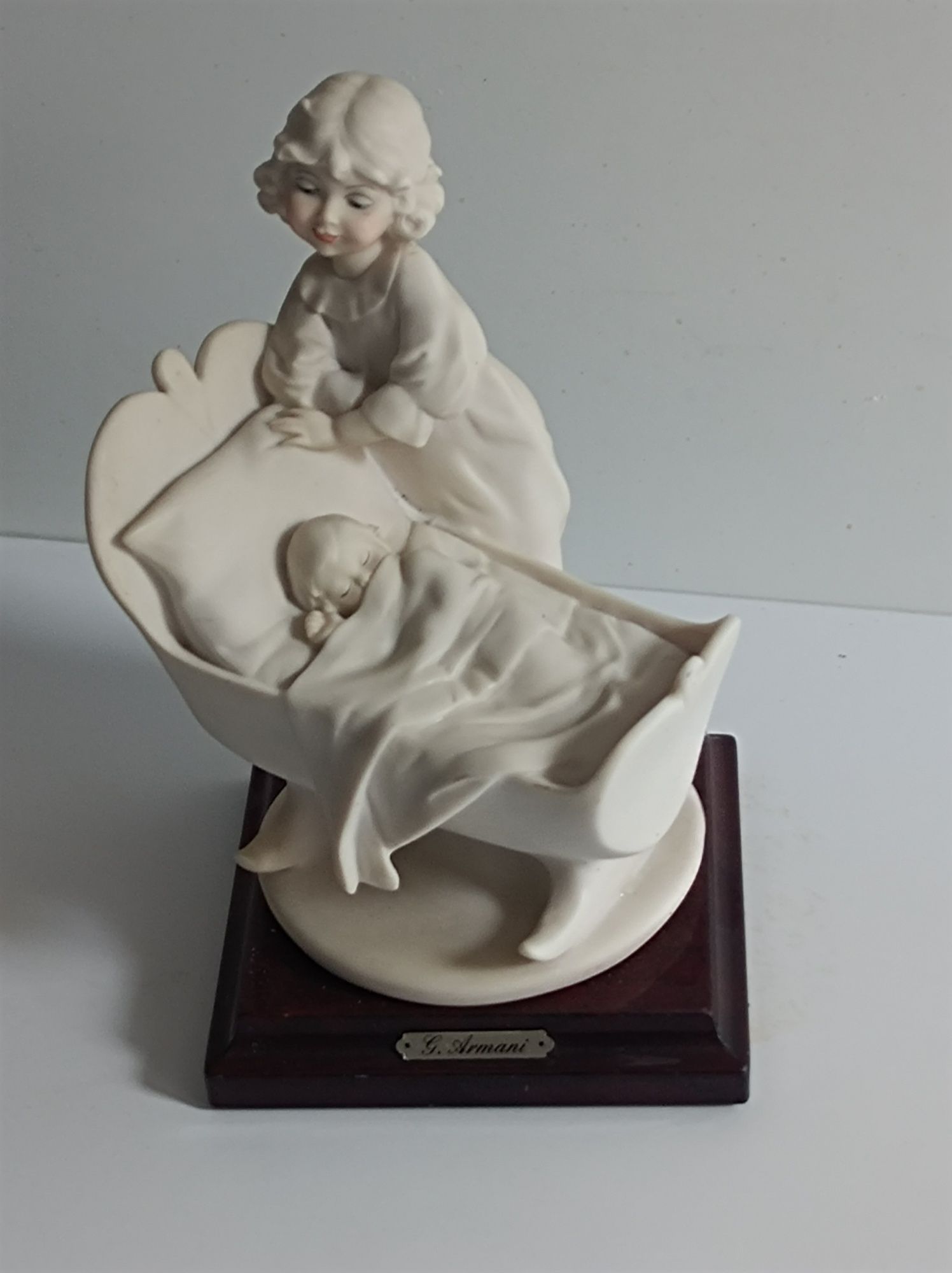 Macierzyństwo.Gioseppe Armani,figurka porcelanowa .