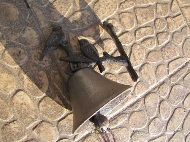 Relaxdays Żeliwny dzwonek do drzwi motyw ptaka, antyczny styl dworkowy