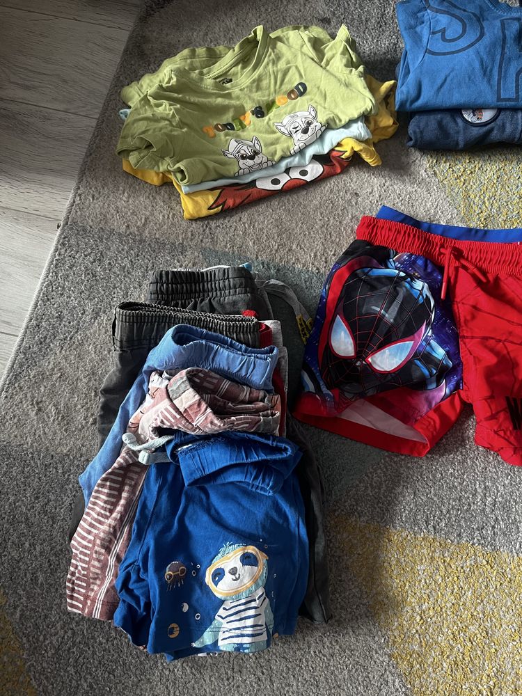 Mix ubranek chlopiec r. 104