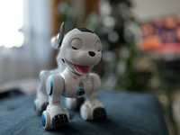 Pies robot zabawka