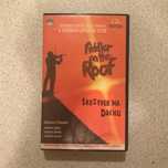 Film SKRZYPEK NA DACHU (Norman Jewison) musical kaseta wideo VHS