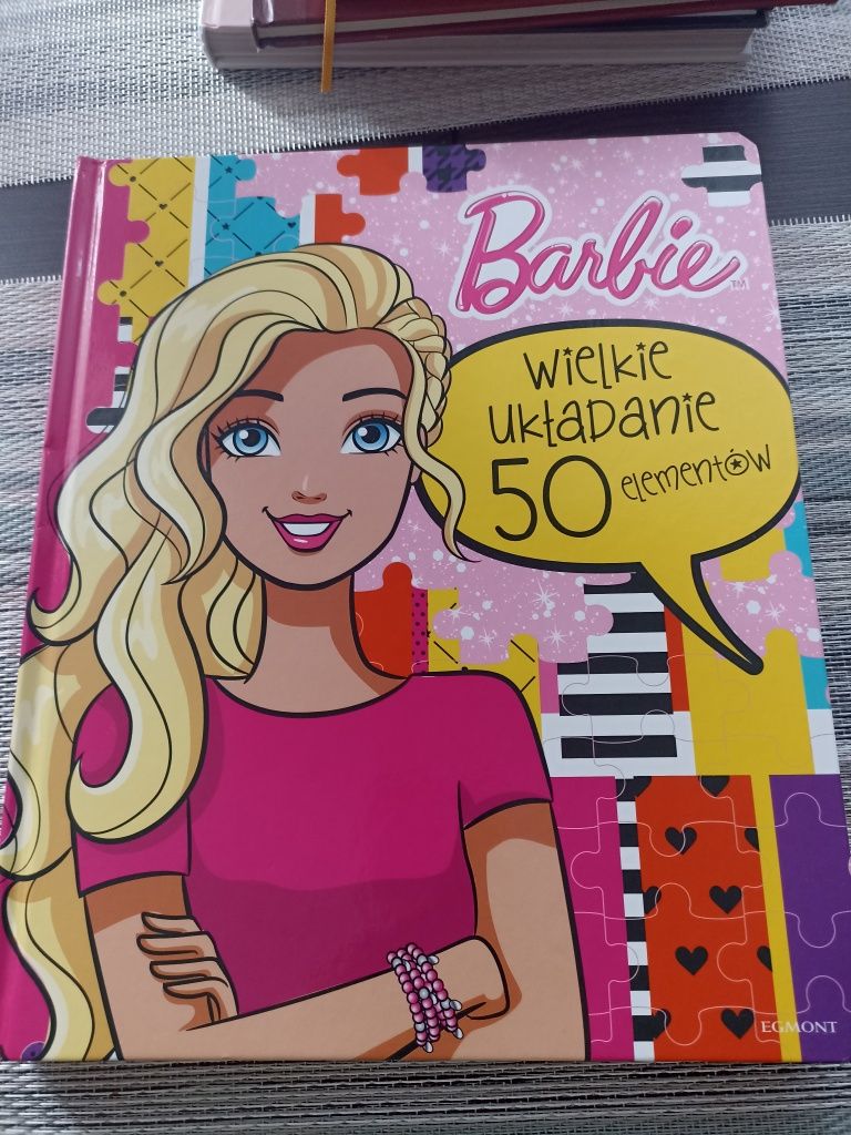 Barbie książka i puzzle w jednym